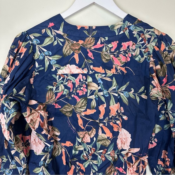 Cara Cara Win Floral Top Blouse - Picture 9 of 11